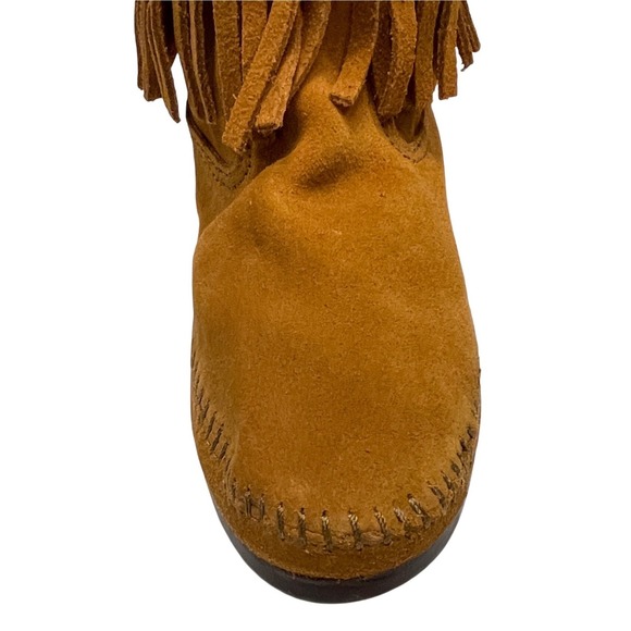 NWT Minnetonka 3-Layer Fringe Boot 1632 Tan Suede Mid-Calf Moccasin Boots 10 - Picture 7 of 7